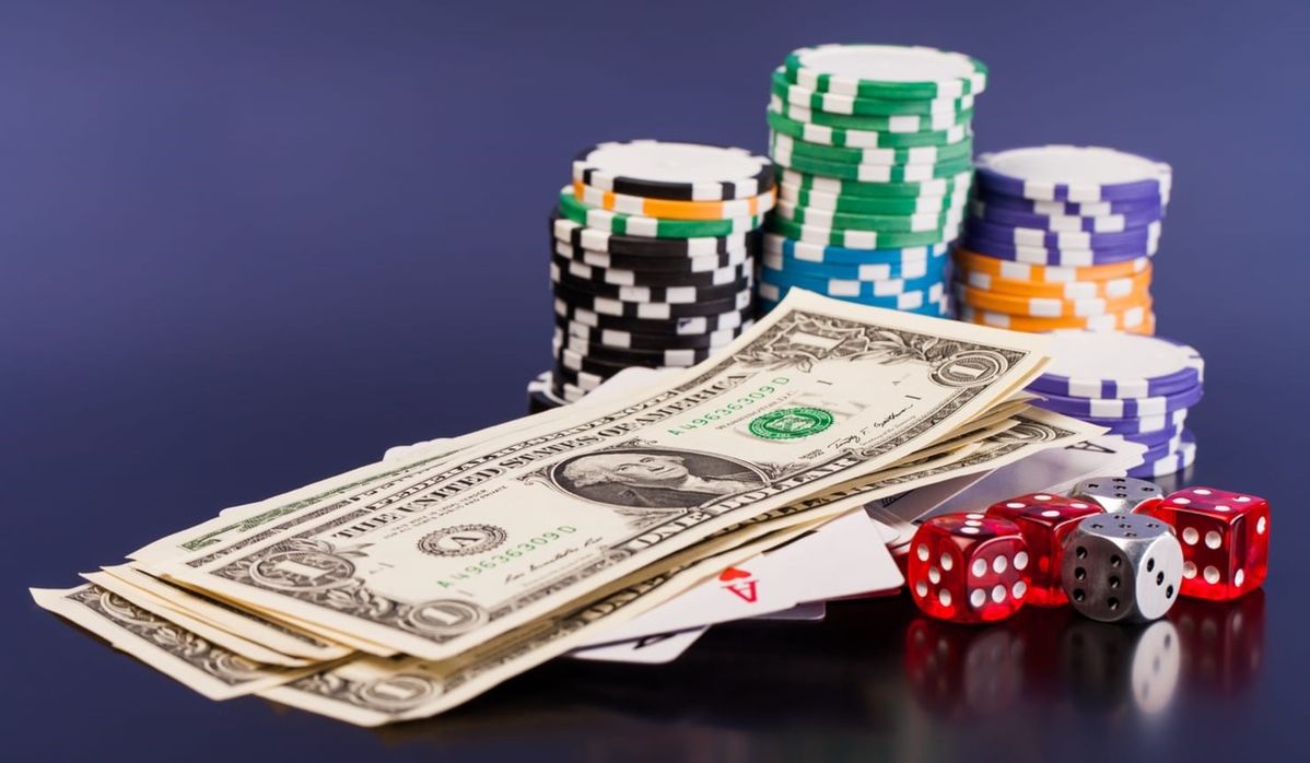 SlotCatalog کیسینو میں سلاٹ کھیلنا شروع کریں۔